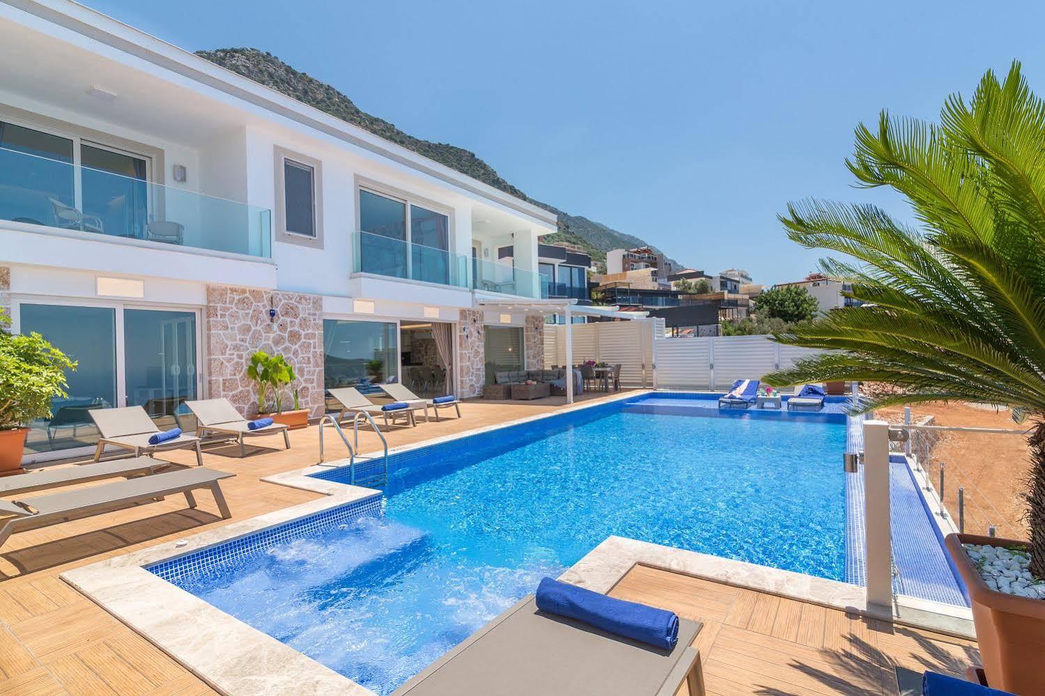 Villa La Mer Καλκάν Εξωτερικό φωτογραφία